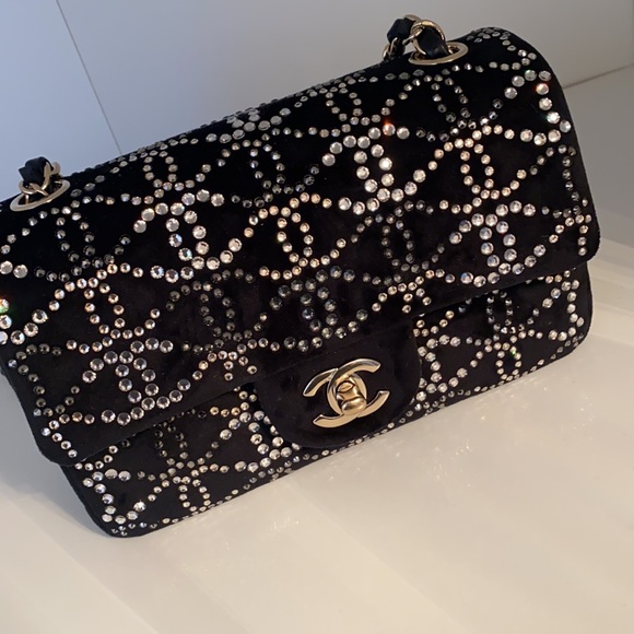 CHANEL Handbags - Chanel Purse